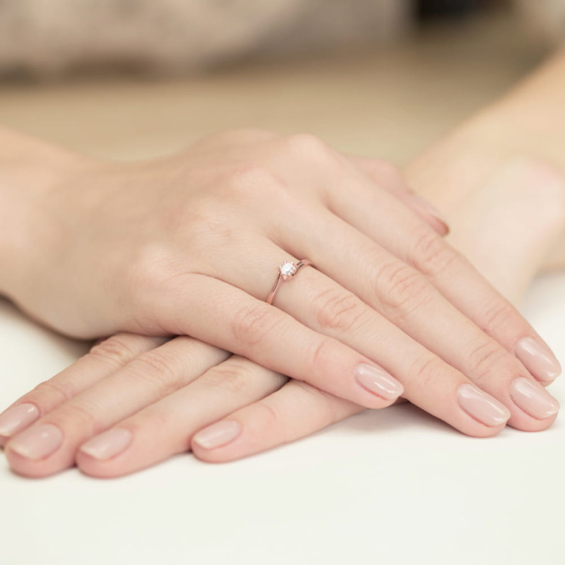 Pierścionek W163 Diament 0,10ct różowe złoto