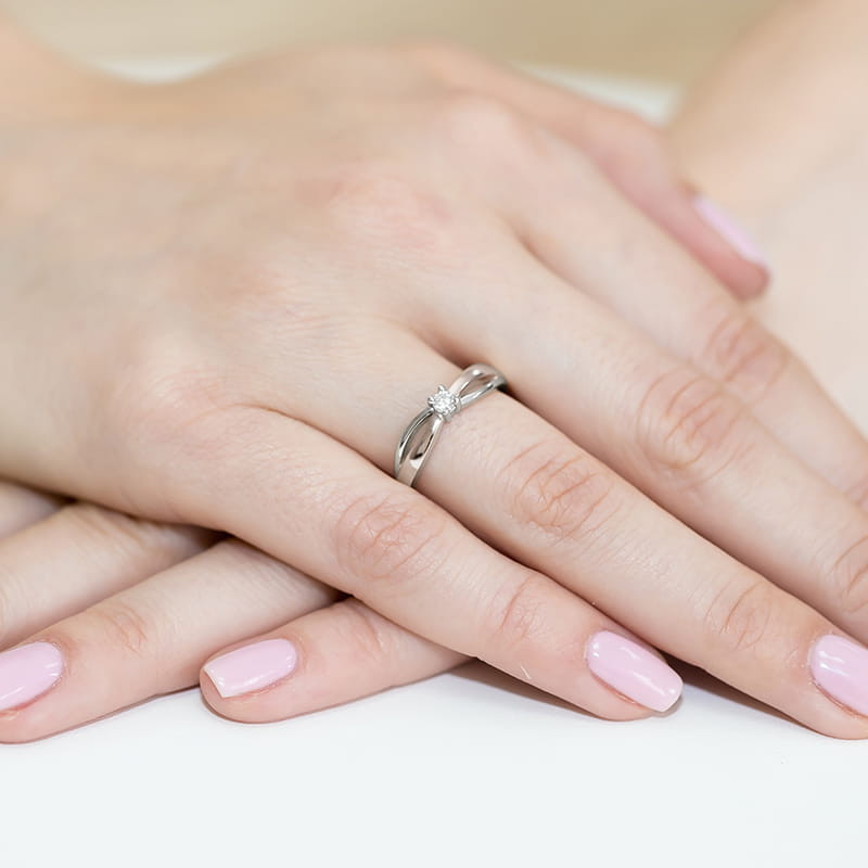 Pierścionek W248 Diament 0,10ct białe złoto