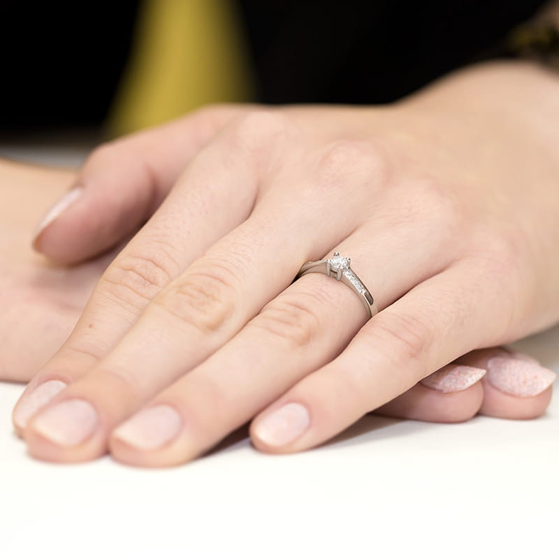 Pierścionek W258 Diament 0,15ct białe złoto