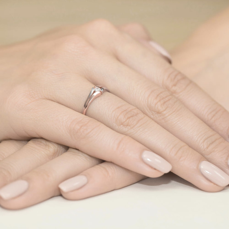 Pierścionek W207 Diament 0,08ct różowe złoto