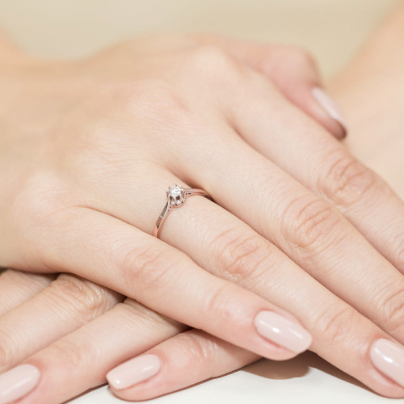 Pierścionek W209 Diament 0,10ct różowe złoto