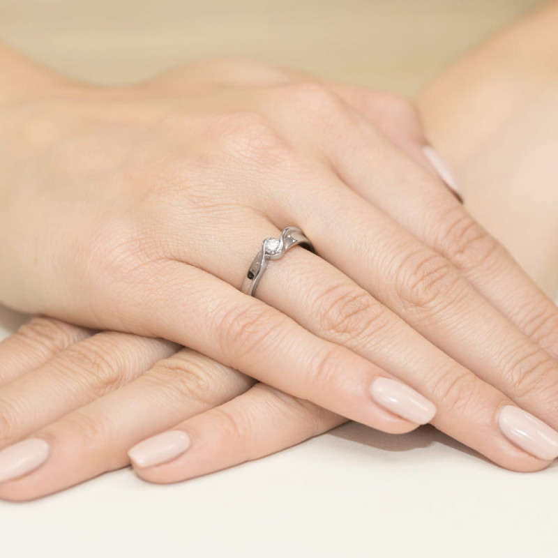 Pierścionek W278 Diament 0,15ct białe złoto
