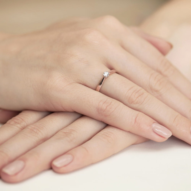 Pierścionek W229 Diament 0,10ct różowe złoto