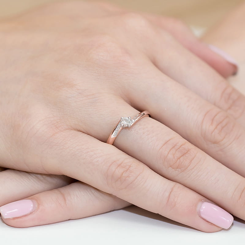Pierścionek W262 Diament 0,15ct różowe złoto