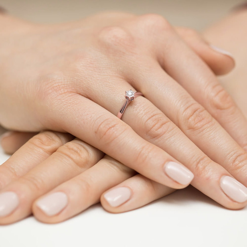 Pierścionek W426 Diament 0,05ct różowe złoto