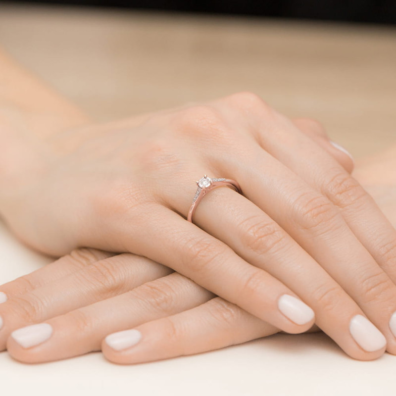 Pierścionek W0466 Diament 0,08ct różowe złoto
