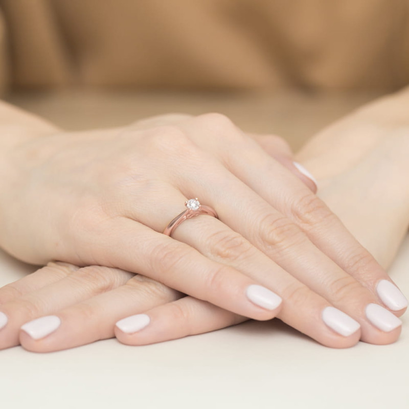 Pierścionek W475 Diament 0,08ct różowe złoto
