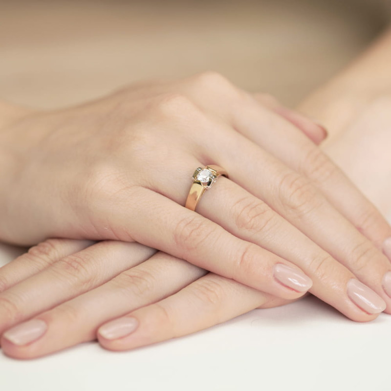 Pierścionek W320 Diament 0,50ct żółte złoto