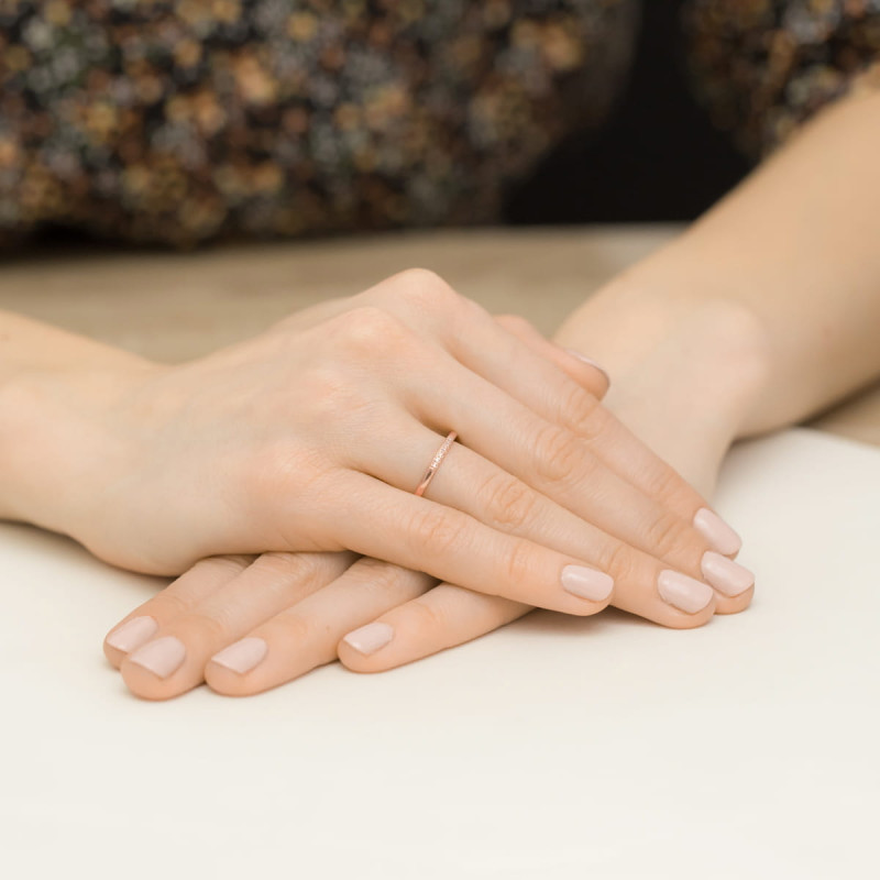 Pierścionek W0607 z diamentami różowe złoto