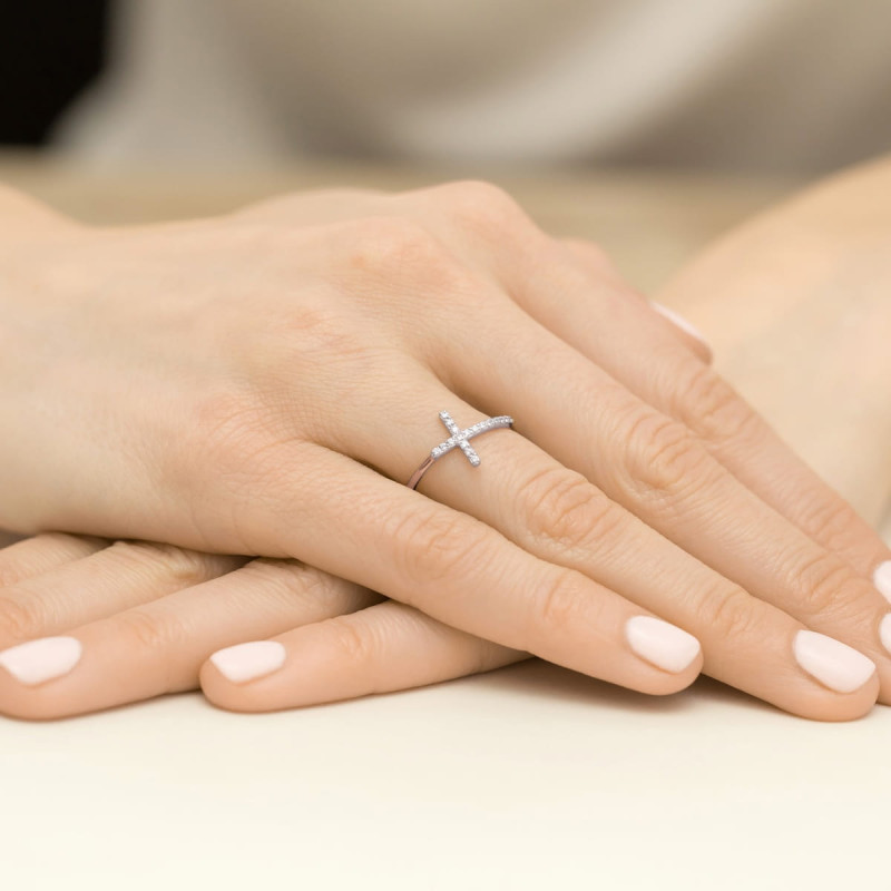 Pierścionek W0636 z diamentami różowe złoto