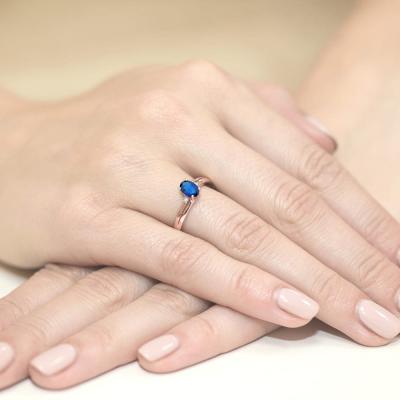 Pierścionek W068 Szafir 0,70ct różowe złoto