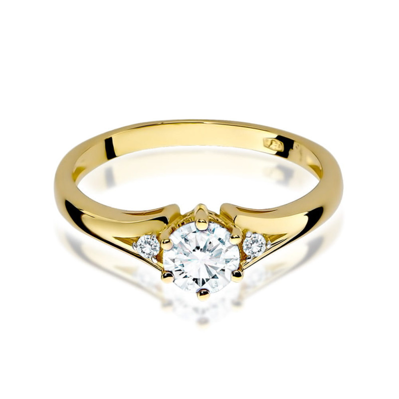 "Pierścionek W076 Biały Szafir 0,60ct Żółte Złoto | Daimana.pl 