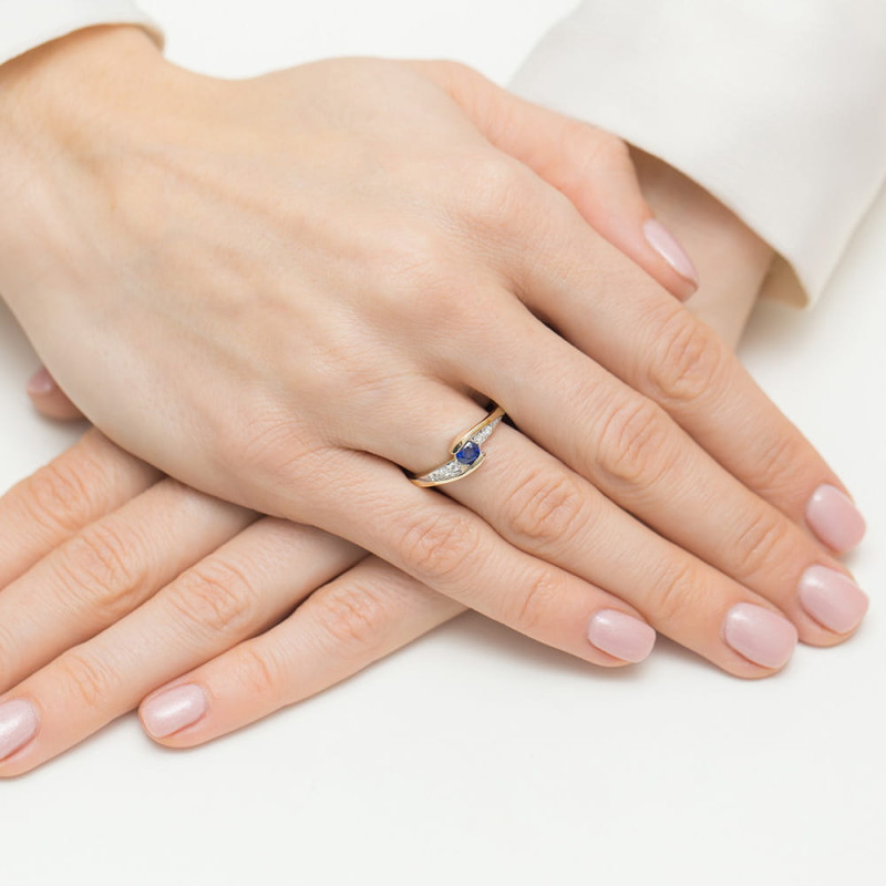 "Pierścionek W0618 Szafir 0,30ct żółte złoto - Ekskluzywny wybó