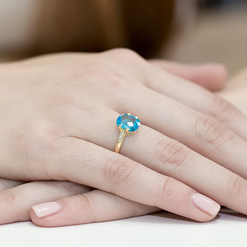"Pierścionek W038 Topaz 2,40ct - Doskonały wybór w żółtym złoc