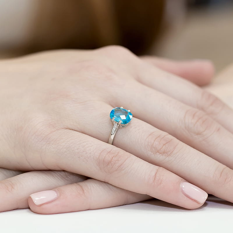 Pierścionek W038 Topaz 2,40ct białe złoto