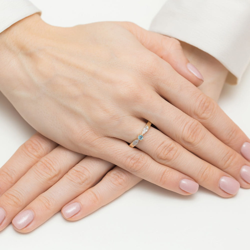 "Pierścionek W0613 Topaz 0,15ct żółte złoto - ekskluzywna biżut