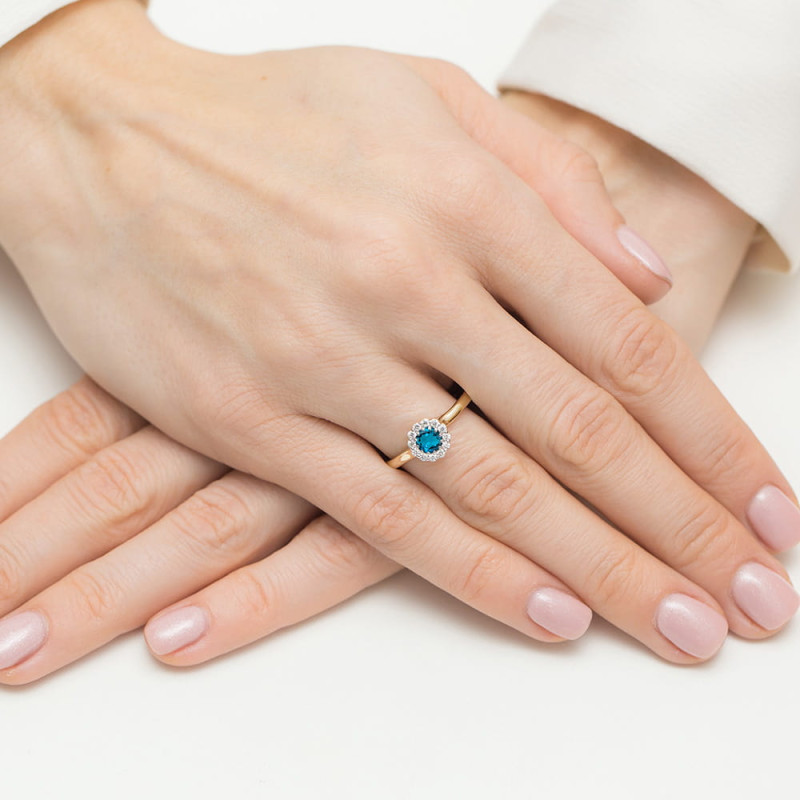 "Pierścionek W0622 Topaz London Blue 0,50ct - Daimana.pl | Najwyższ