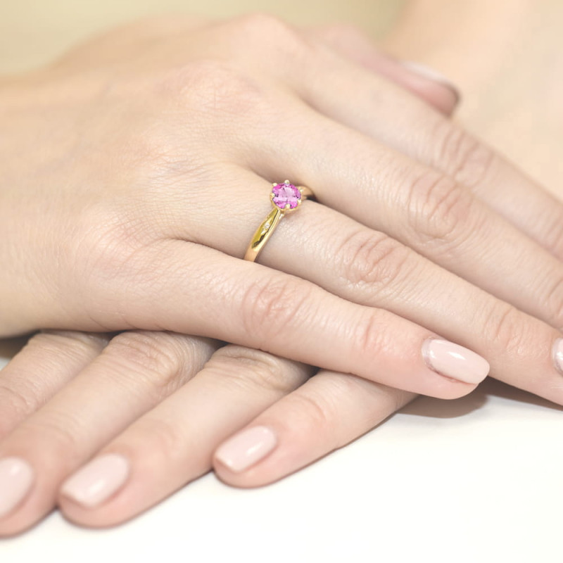 "Pierścionek W074 Różowy Topaz 0,60ct Żółte Złoto | Daimana.pl