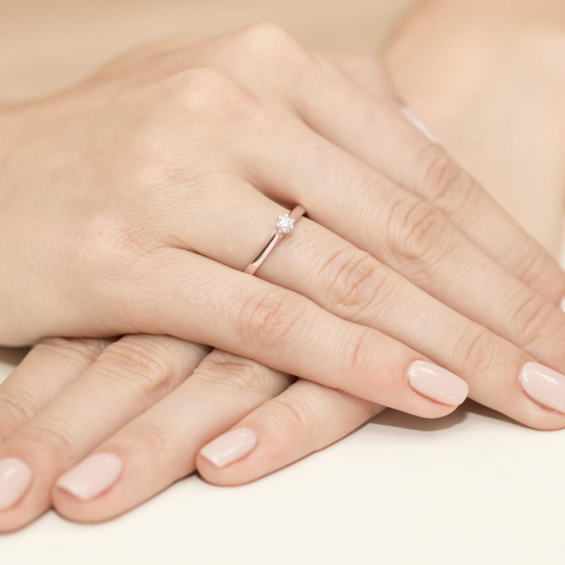 Pierścionek W311 Diament 0,10ct różowe złoto