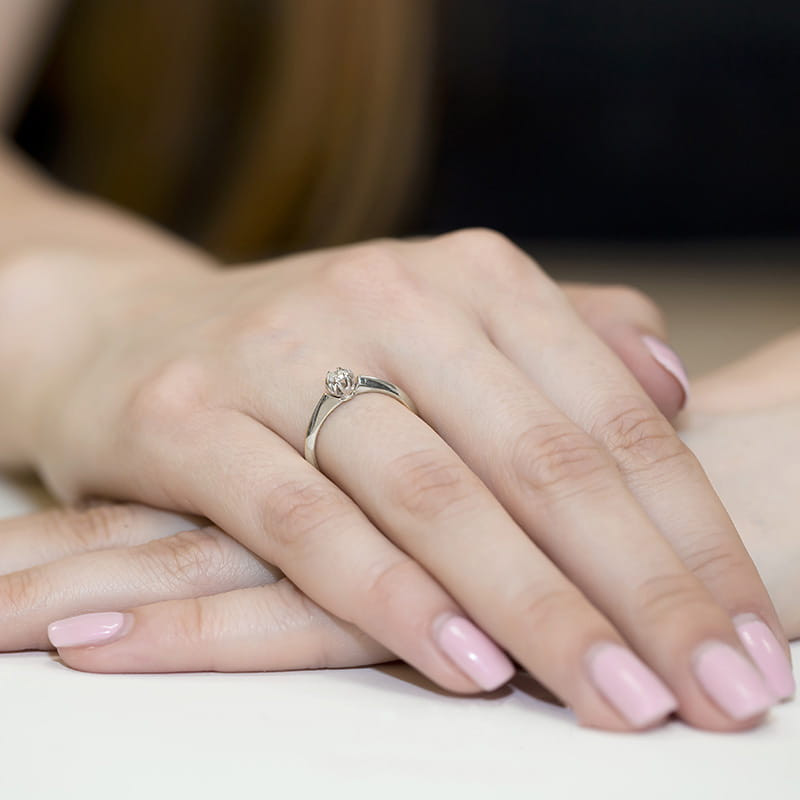 Pierścionek W134 Diament 0,10ct białe złoto