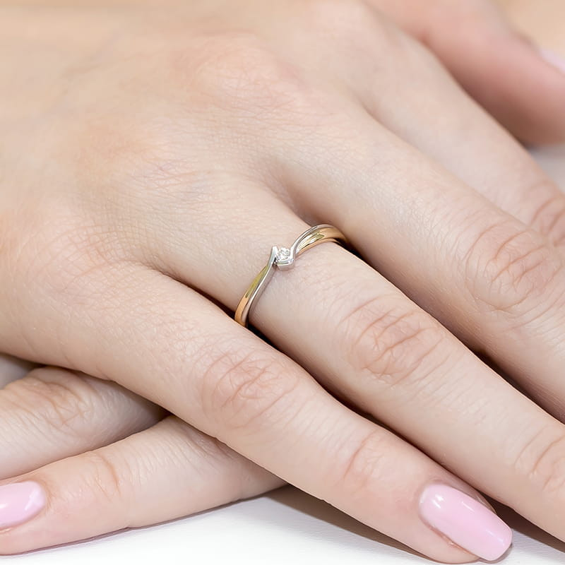 "Pierścionek W181 Diament 0,04ct żółte złoto - Daimana.pl"