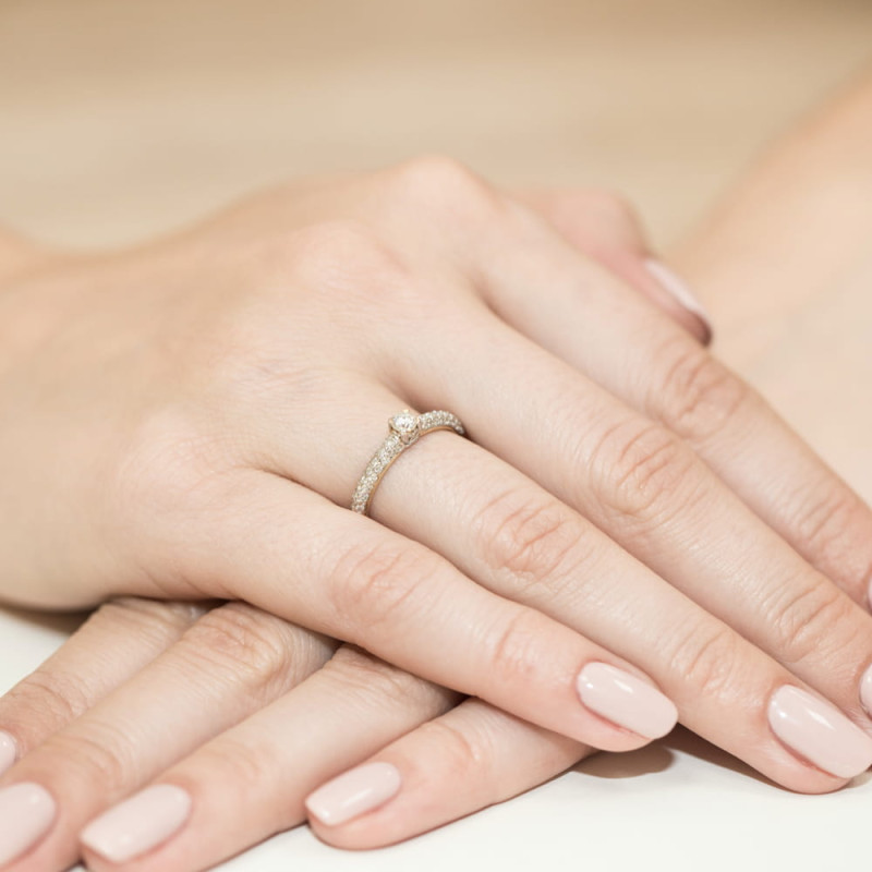 "Pierścionek W200 z diamentem 0,15ct w żółtym złocie | Daimana.p