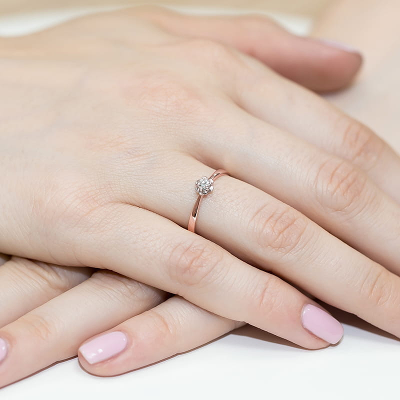 Pierścionek W053 Diament 0,10ct różowe złoto