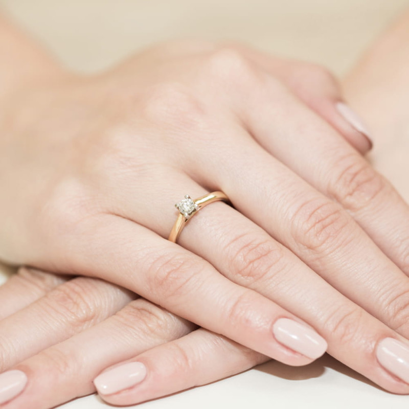 "Pierścionek W221B Diament 0,20ct żółte złoto - Daimana.pl: Najw