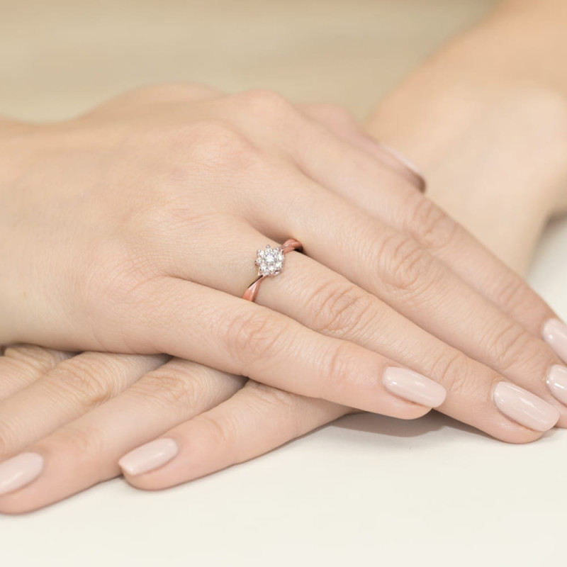 Pierścionek W072 Diament 0,10ct różowe złoto